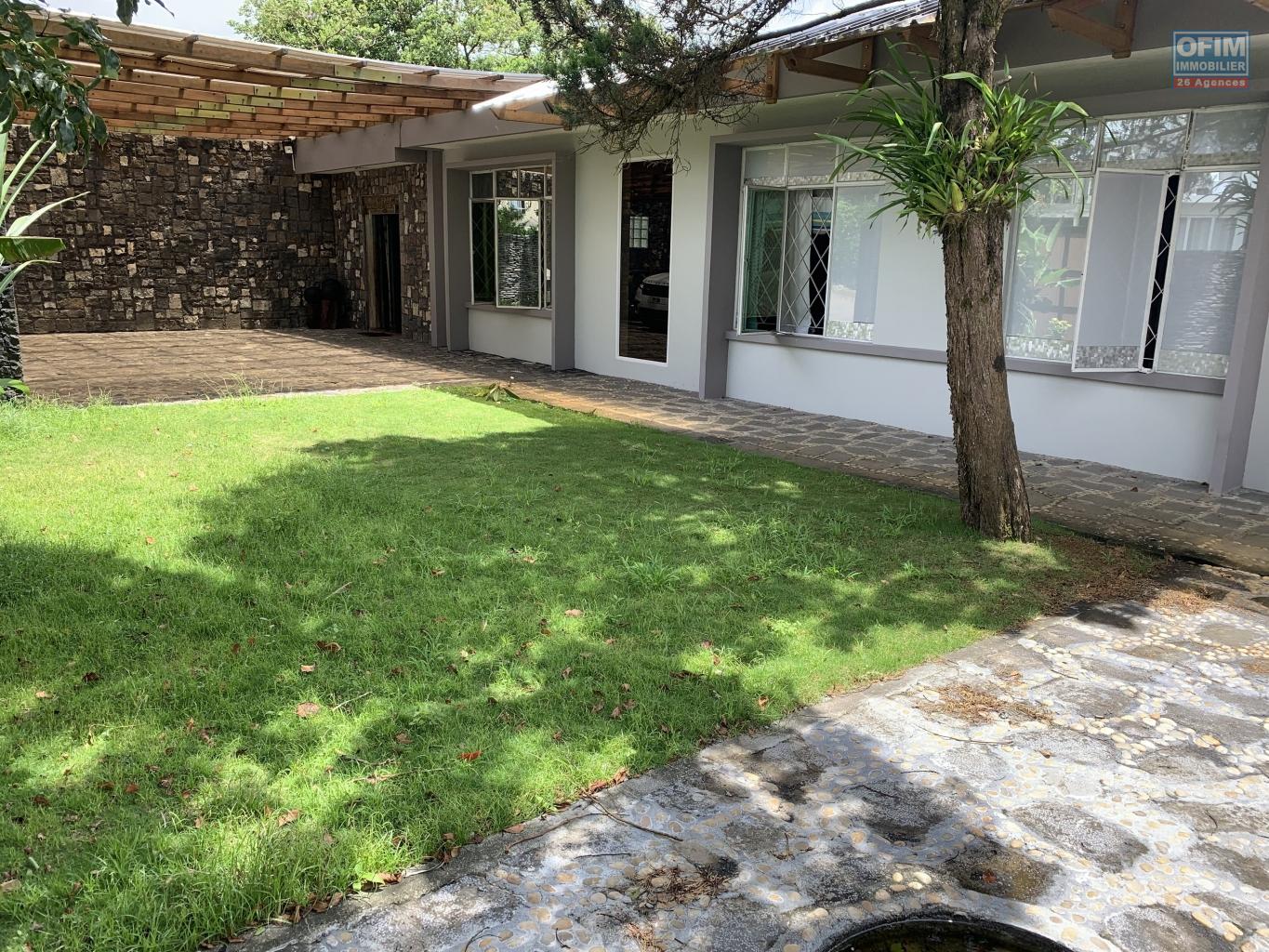 Sales House / Villa CUREPIPE FLOREAL VACOAS PHOENIX