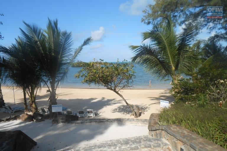 INVEST IN MAURITIUS, APARTMENT WITH SEA VIEW IN A WONDERFUL COMPLEX, NEAR THE BEACH, SHOPS, ACCESSIBLE TO FOREIGNERS