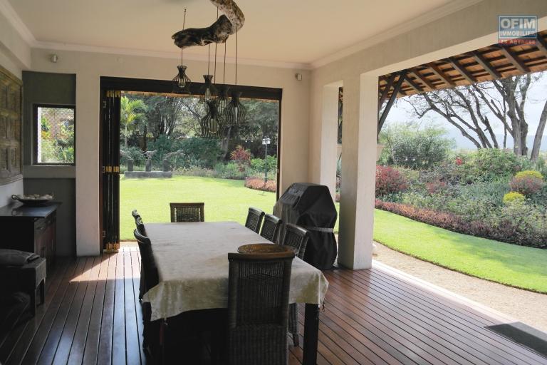 Luxurious Tamarin villa IRS on a golf course 2 steps from the beach