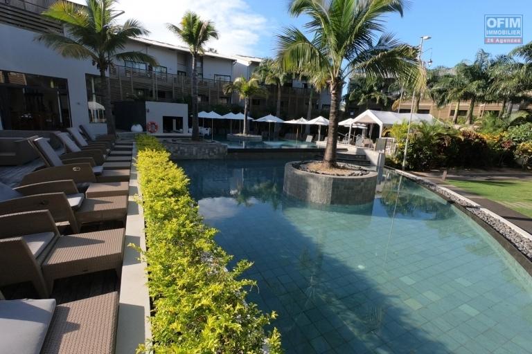 Accessible to foreigners and Mauritians: For sale beautiful apartment of 78.50 m2 in a complex 100 m lagoon in Trou aux Biches, Mauritius.