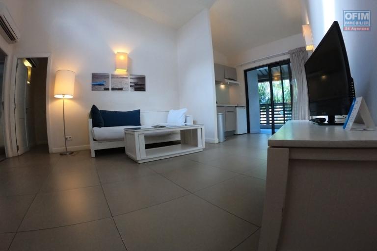 Accessible to foreigners and Mauritians: For sale beautiful apartment of 78.50 m2 in a complex 100 m lagoon in Trou aux Biches, Mauritius.