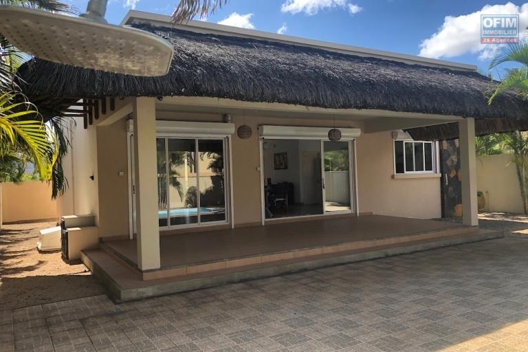 At the Pointe aux Piments villa sale accessible to foreigners and Mauritians with a permanent residence permit for the whole family.