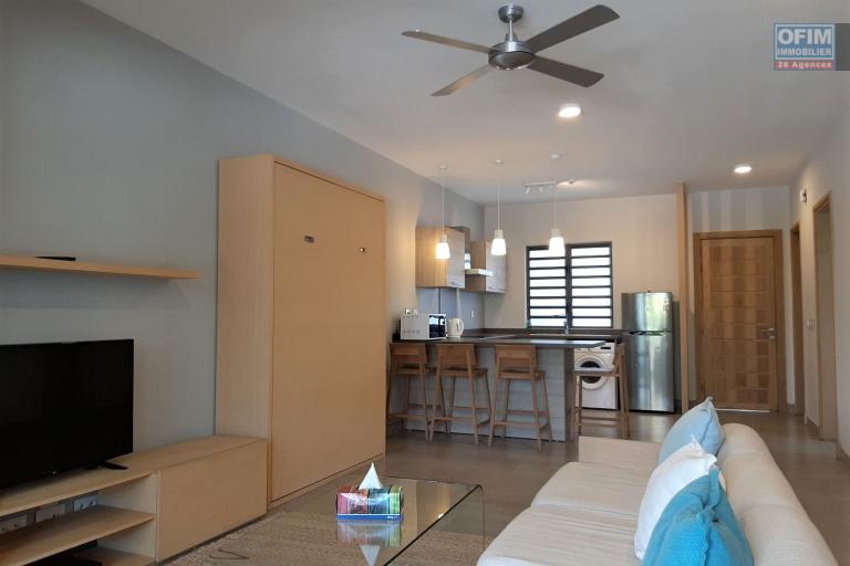 Mon Choisy for sale 2 bedroom apartment in a secure residence 2 steps from the beach.