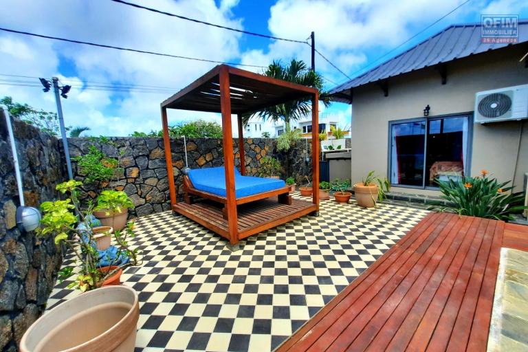 For sale villa near the sea and shops (5 minutes by car) in Pereybere chemin 20 pieds.