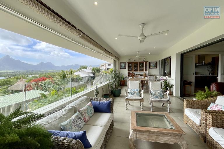 Tamarin for sale 3 bedroom apartment in a residential area with a superb view of the mountain and the bay of Tamarin located in a secure complex.