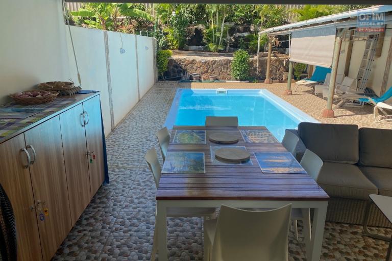 For sale a recent villa accessible for purchase to foreigners and Mauritian citizens. This villa located 300 meters from the beach of Pointe aux Piments / Trou aux Biches 15 minutes from Grande Baie.