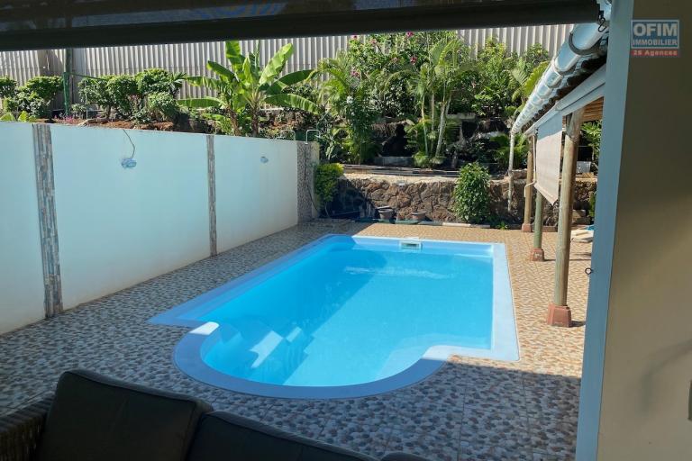 For sale a recent villa accessible for purchase to foreigners and Mauritian citizens. This villa located 300 meters from the beach of Pointe aux Piments / Trou aux Biches 15 minutes from Grande Baie.