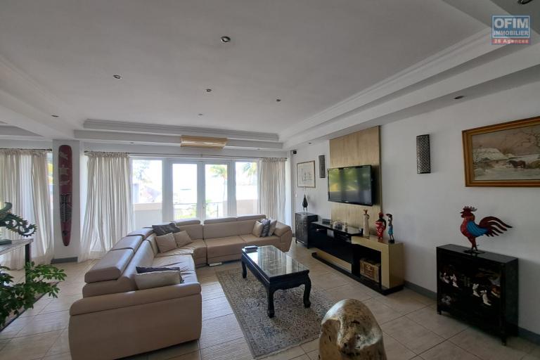 Sales Apartment GRAND BAIE - PEREYBERE - POINTE AUX CANONNIERS – photo 7 of 16