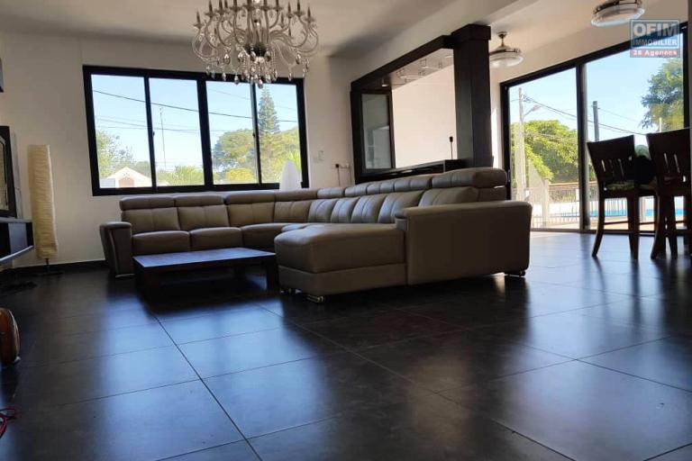 Newly built, high-end spacious villa for rent in Flic en Flac