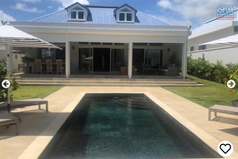 For sale a villa villas in RES status accessible for purchase to Malagasy and foreigners, with obtaining a permanent residence permit for the whole family