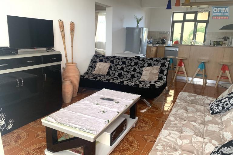 Flic en Flac for rent, pleasant 3 bedroom apartment with shared swimming pool located in a secure residence.