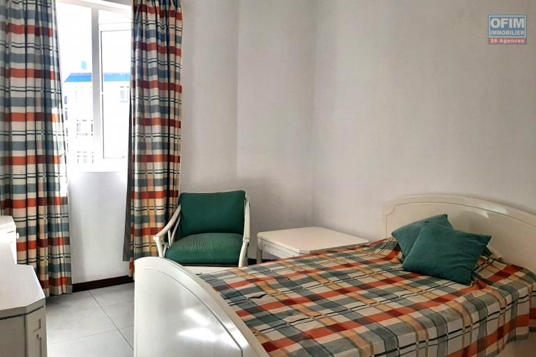 Quatre Bornes for sale comfortable furnished 3 bedroom apartment in secure residence with swimming pool and gym close to shops, buses, light rail and services.