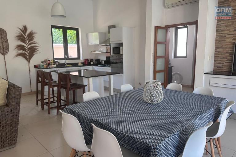 Accessible to foreigners House / Villa GRAND BAIE - PEREYBERE - POINTE AUX CANONNIERS – photo 4 of 13