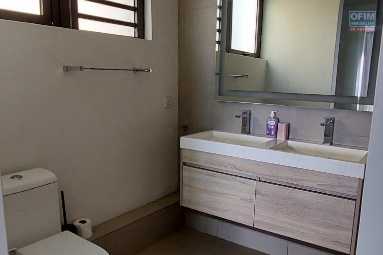 Beautiful Waterfront Apartment for Rent - East of the Island