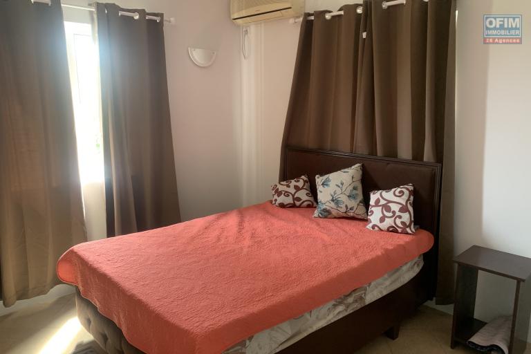  Black River for rent 3 bedroom duplex apartment located on the top floor of a secure residence with swimming pool and ocean view.