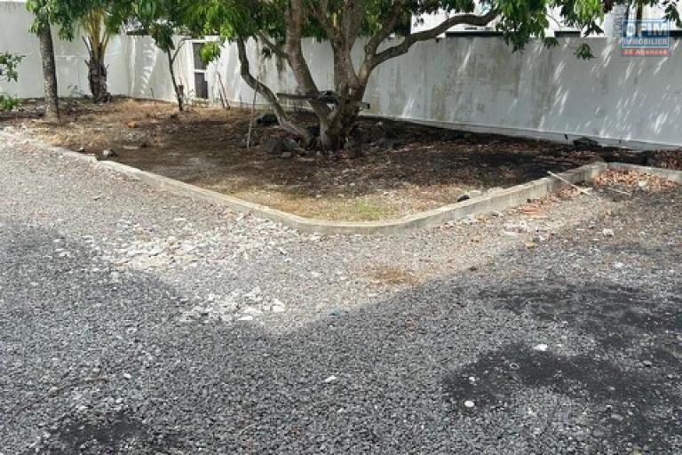 Exceptional Rental in Calodyne: Spacious and Versatile Family Home