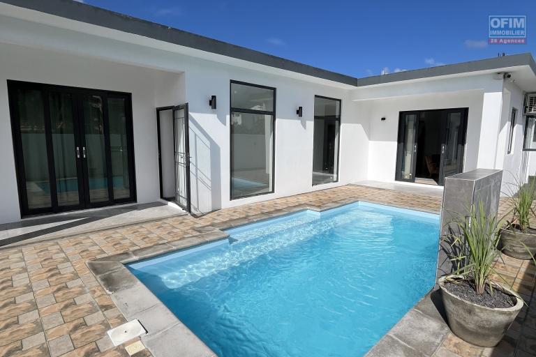 Renting House / Villa GRAND BAIE - PEREYBERE - POINTE AUX CANONNIERS – photo 1 of 5
