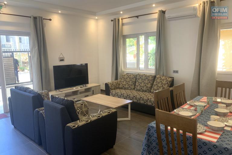 Flic en Flac for rent, recent 2 bedroom duplex located 5 minutes walk from shops and the beach in a quiet area.