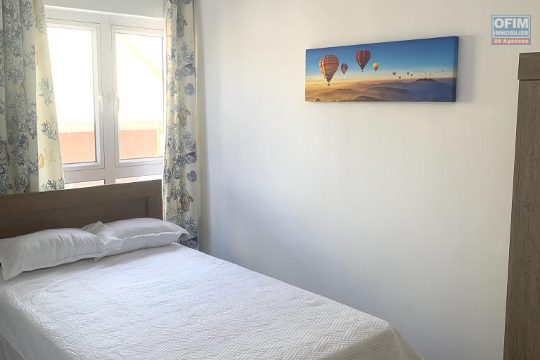 Flic en Flac for rent, recent 2 bedroom duplex located 5 minutes walk from shops and the beach in a quiet area.