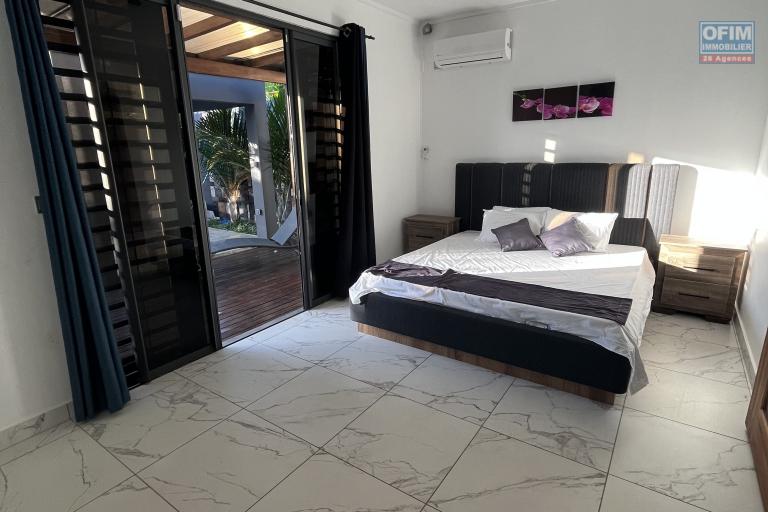 Looking for modernity and peace? Two minutes from the center of Grand Baie.