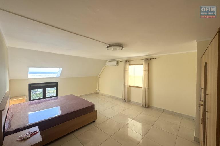 Flic en Flac for rent 4 bedroom penthouse with sea view in Flic en Flac
