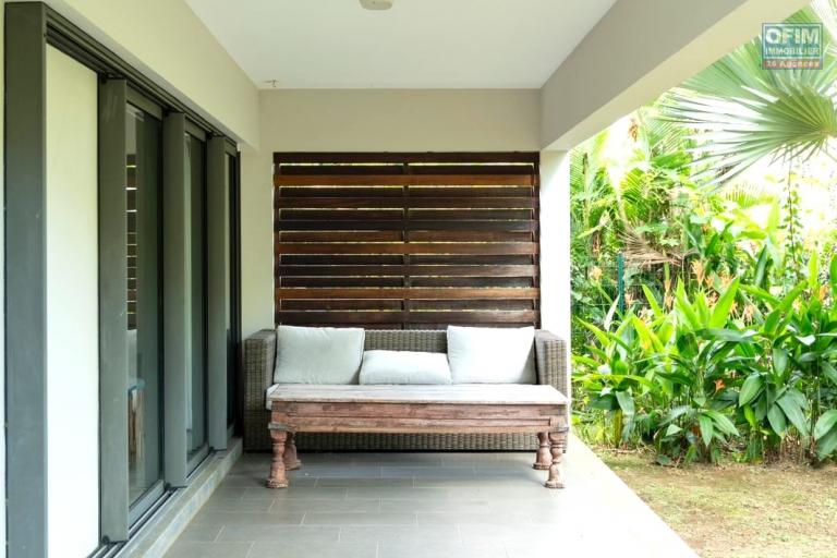 Tamarin for sale spacious apartment accessible to foreigners with 3 bedrooms on the ground floor in Tamarin