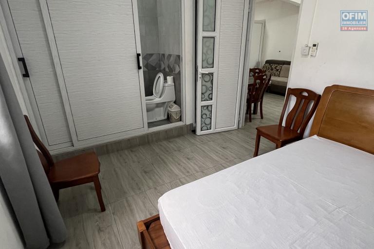 Rental Apartment MONT CHOISY - TROU AUX BICHES – photo 4 of 8 – Bedroom