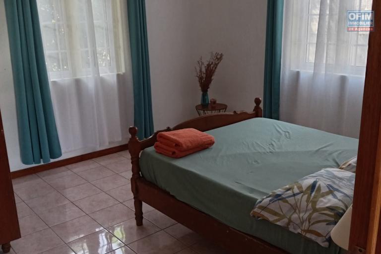 RENTAL in GRAND-GAUBE: Your Haven of Peace in the Heart of a Lush Garden - Charming Ground Floor of a Mauritian House - Ideal for Couples / Teleworking