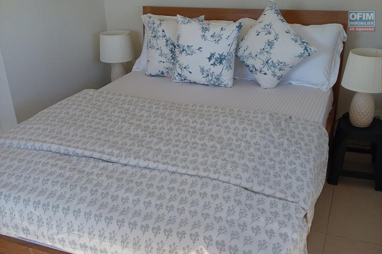 Rental House / Villa GRAND BAIE - PEREYBERE - POINTE AUX CANONNIERS – photo 7 of 8 – Bedroom