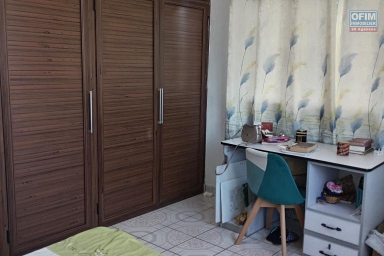 Sale House / Villa GRAND BAIE - PEREYBERE - POINTE AUX CANONNIERS – photo 4 of 4 – Bedroom