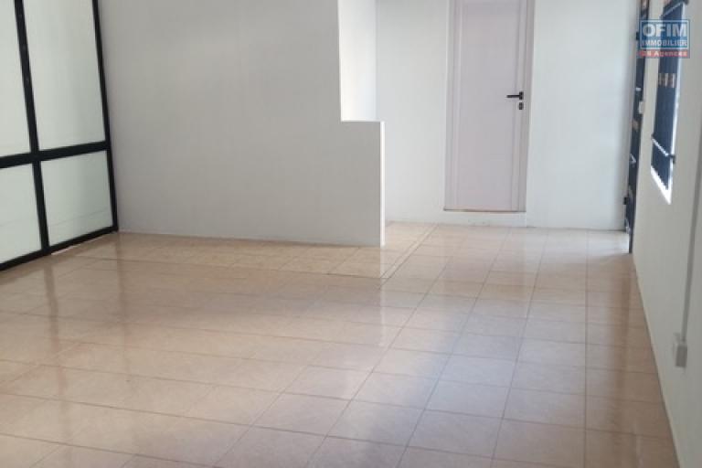 FOR RENT – NEW COMMERCIAL PREMISES – GRAND BAIE