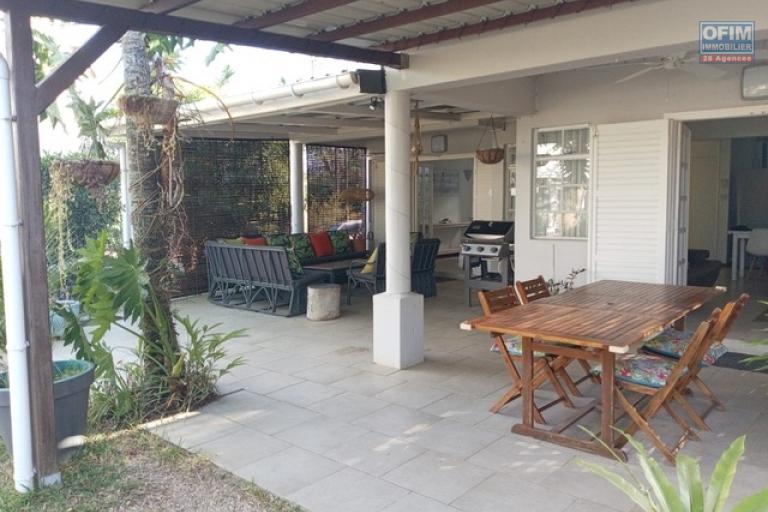 FOR RENT – WATERFRONT VILLA IN SECURE RESIDENCE IN POINTE AUX BICHES