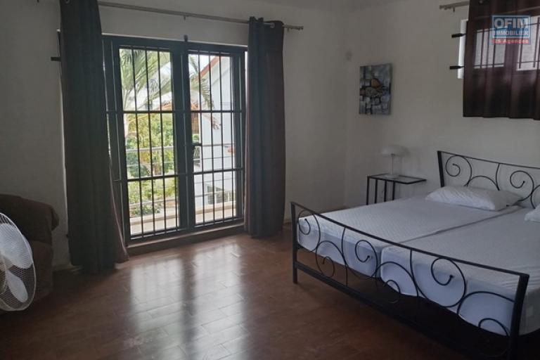 Sale House / Villa GRAND GAUBE - CALODYNE – photo 11 of 15 – Bedroom