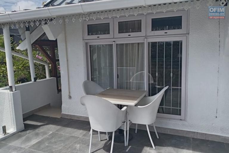 For sale – House with 3 independent apartments in Pointe aux Canonniers