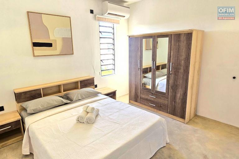 La Gaulette – For rent: superb recent contemporary villa with swimming pool, in a quiet environment.