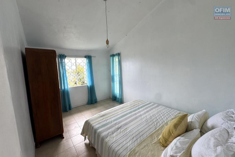 Roches Brunes – For sale: charming villa with garage, swimming pool and independent studio