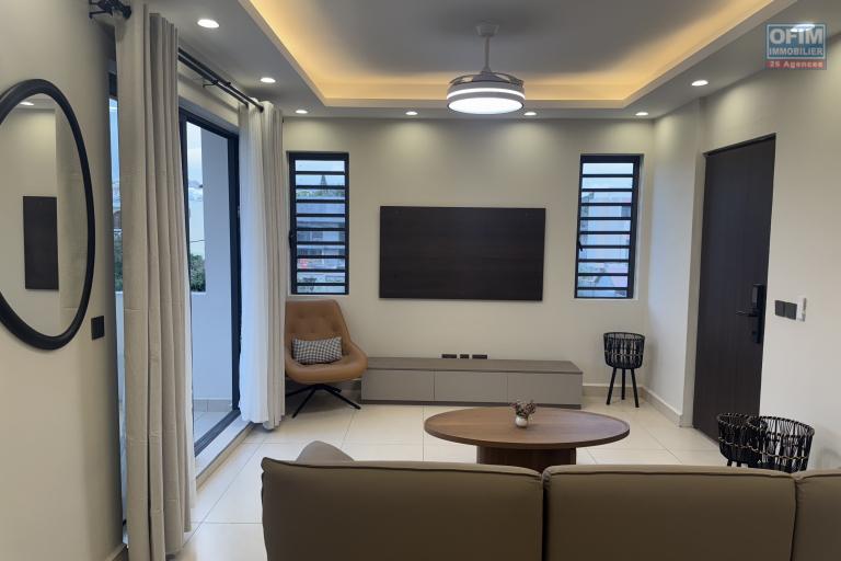 Accessible to foreigners – Flic en Flac: superb luxury ground floor apartment with ocean view.