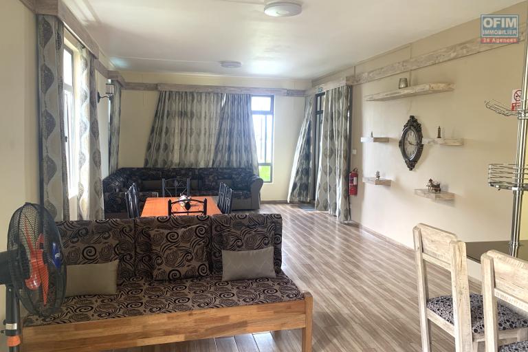 Flic en Flac - 3 bedroom apartment for rent, located on the first floor in a quiet area.