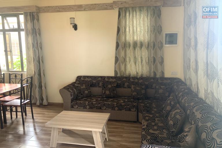 Flic en Flac - 3 bedroom apartment for rent, located on the first floor in a quiet area.