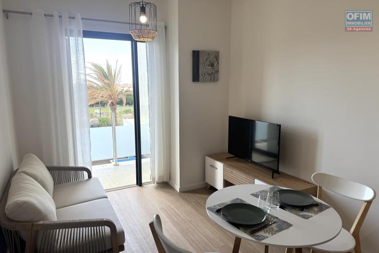 Tamarin – For rent, beautiful recent 1 bedroom apartment Located in the heart of the Smart City of Tamarin, this modern apartment offers an ideal living environment.