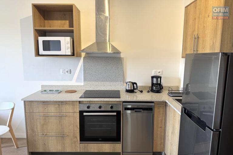 Tamarin – For rent, beautiful recent 1 bedroom apartment Located in the heart of the Smart City of Tamarin, this modern apartment offers an ideal living environment.