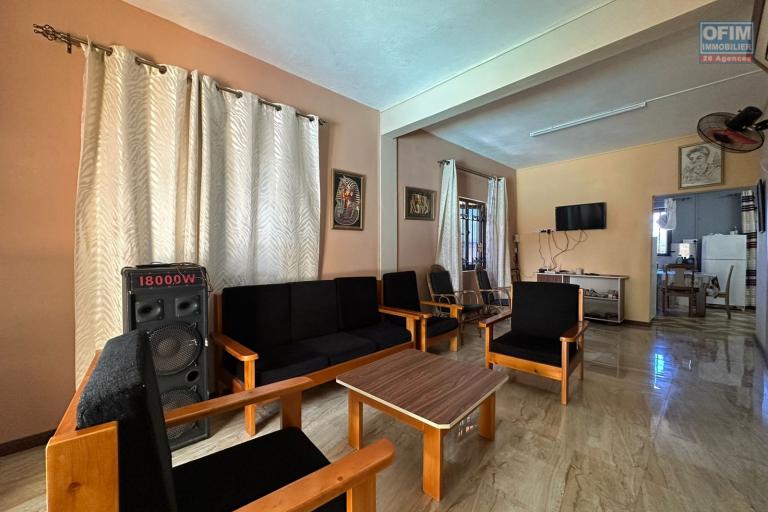 For Sale – Villa with 2 Apartments + Studio – Pereybère