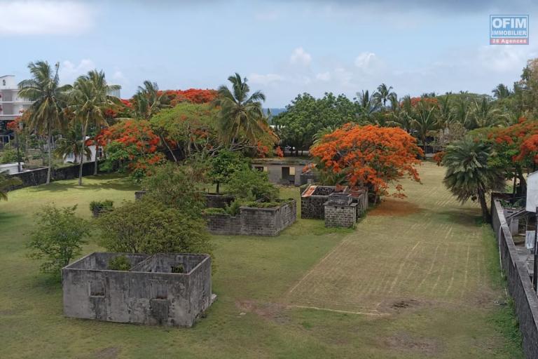 FOR RENT &ndash; 3 BEDROOM EN SUITE PENTHOUSE &ndash; PEREYB&Egrave;RE