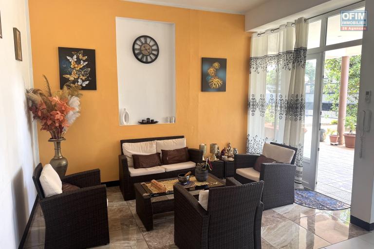 Sale House / Villa FLIC EN FLAC - ALBION – photo 6 of 20 – Bright living room