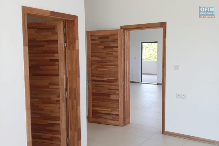 FOR SALE – NEW PENTHOUSE 180 m² – GRAND BAIE CENTER