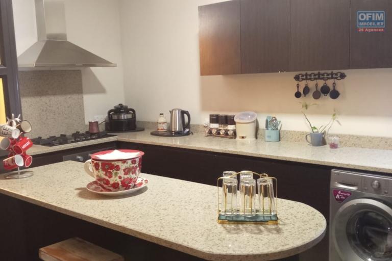 FOR RENT – Large, unique villa full of charm | 3 floors + rooftop | 3 to 4 bedrooms | Independent studio