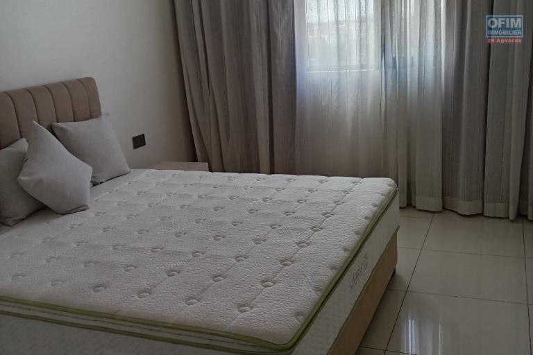 Rental Apartment GRAND BAIE - PEREYBERE - POINTE AUX CANONNIERS – photo 7 of 8 – Bedroom