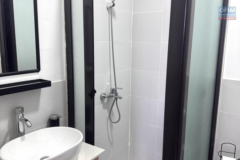 Rental Apartment FLIC EN FLAC - ALBION – photo 14 of 14 – Shower room