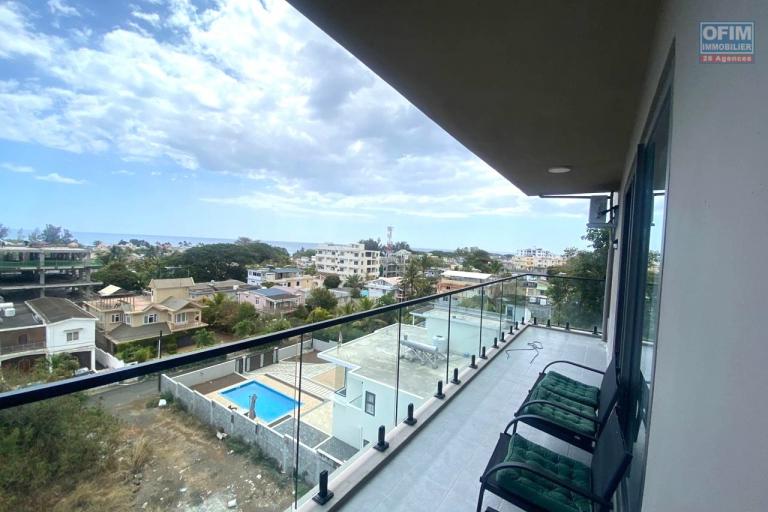 Rental Apartment FLIC EN FLAC - ALBION – photo 4 of 13 – Balcony