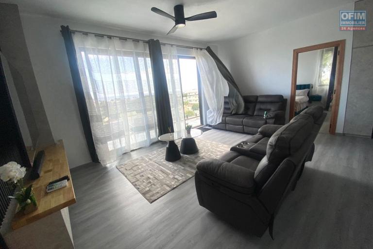 Rental Apartment FLIC EN FLAC - ALBION – photo 6 of 13 – Bright living room